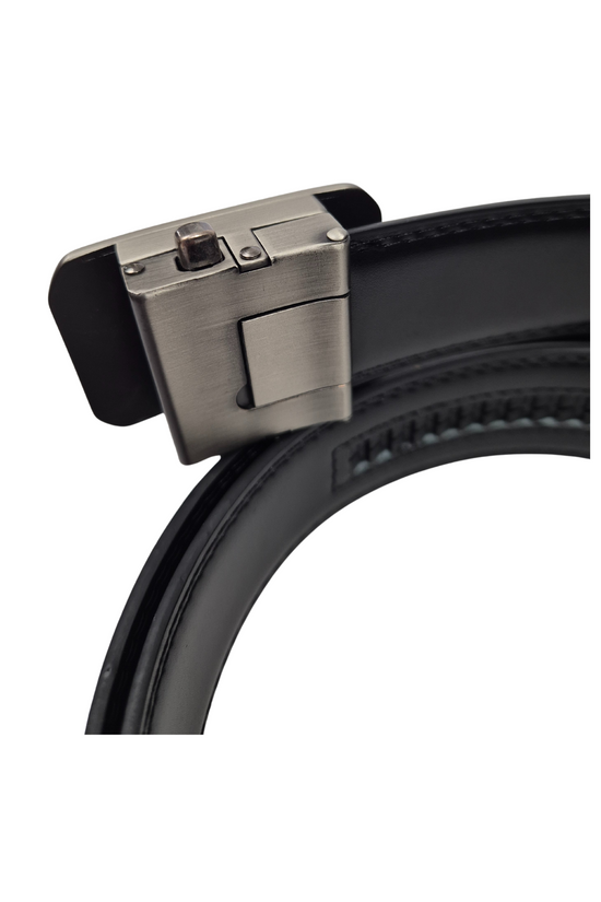 Belt & Buckle with Integrated Ball Marker