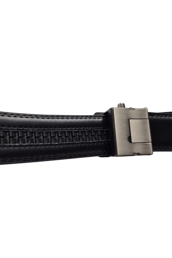 Belt & Buckle with Integrated Ball Marker